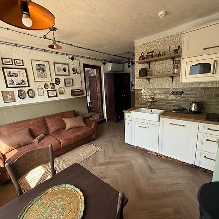Kavart Apartments Trenčín エクステリア 写真