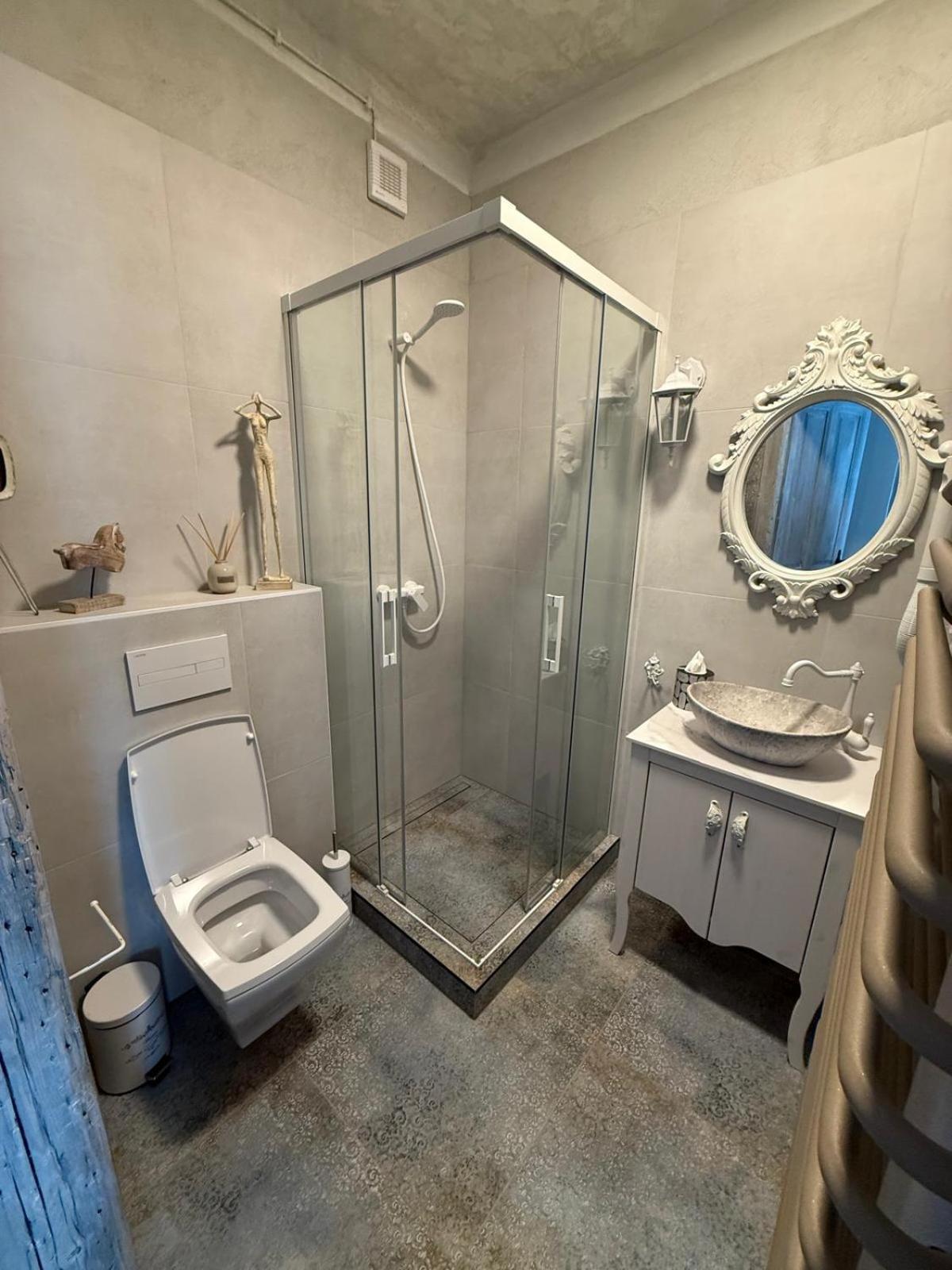 Kavart Apartments Trenčín エクステリア 写真