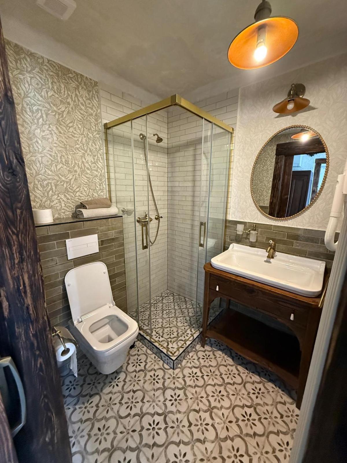 Kavart Apartments Trenčín エクステリア 写真